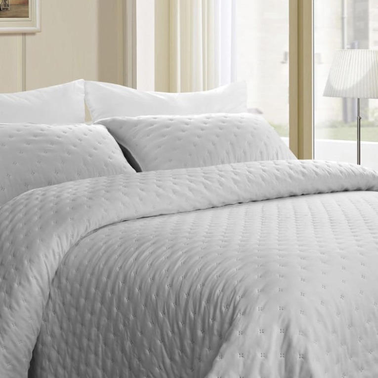 GOTEXTIL | Colcha Bouti Verano MATTINA Stilia Soft Touch con Fundas de Cojín | Colcha Verano Ligera 100 g/m²