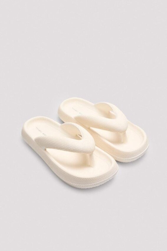 GOTEXTIL | CHANCLAS DE PLAYA DE DEDO ANTIDESLIZANTES LIGERAS EXTRA COMFORT 86195 YSABEL MORA