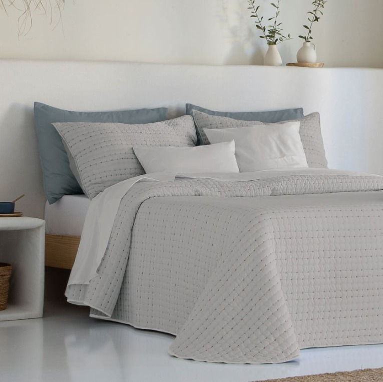 GOTEXTIL | Colcha bouti verano reversible Stilia Barga microfibra soft touch