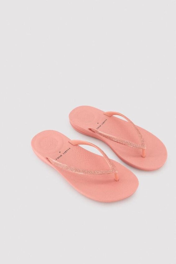 GOTEXTIL | Chanclas de dedo con tira brillante Ysabel Mora 86290