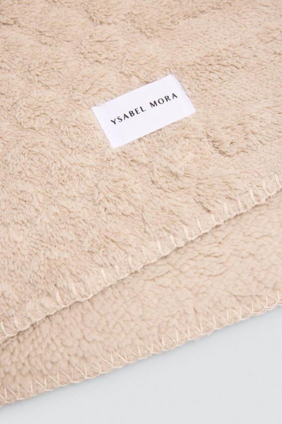 GOTEXTIL | Manta plaid borreguillo Ysabel Mora 50039 beige trenzada 130x160 y 150x200
